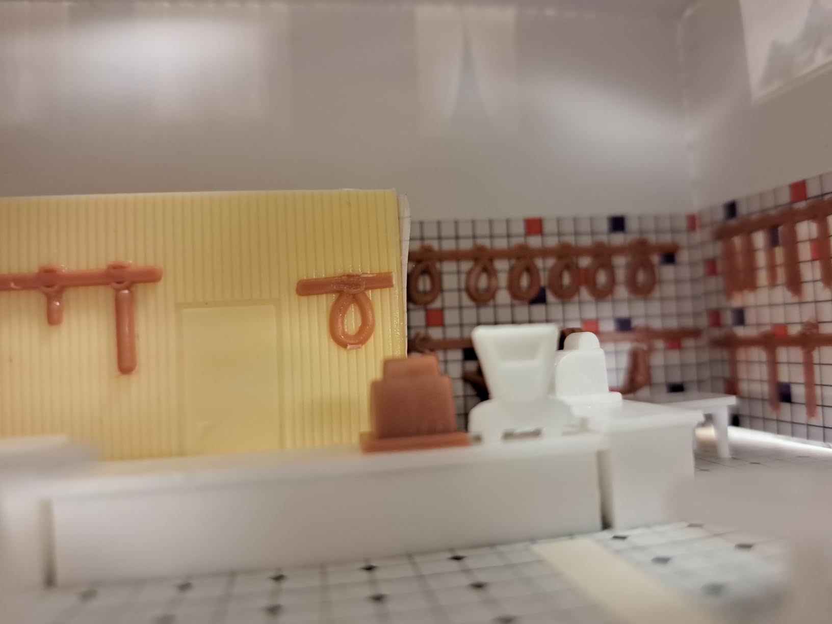 Kleines Schmuckstück in N