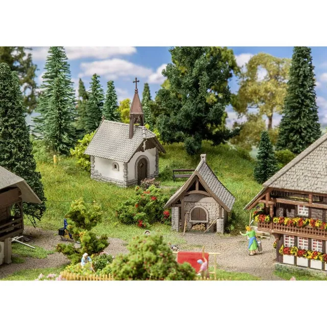 faller-hofkapelle-und-backhaus-h0-bausatz-ensemble image 1