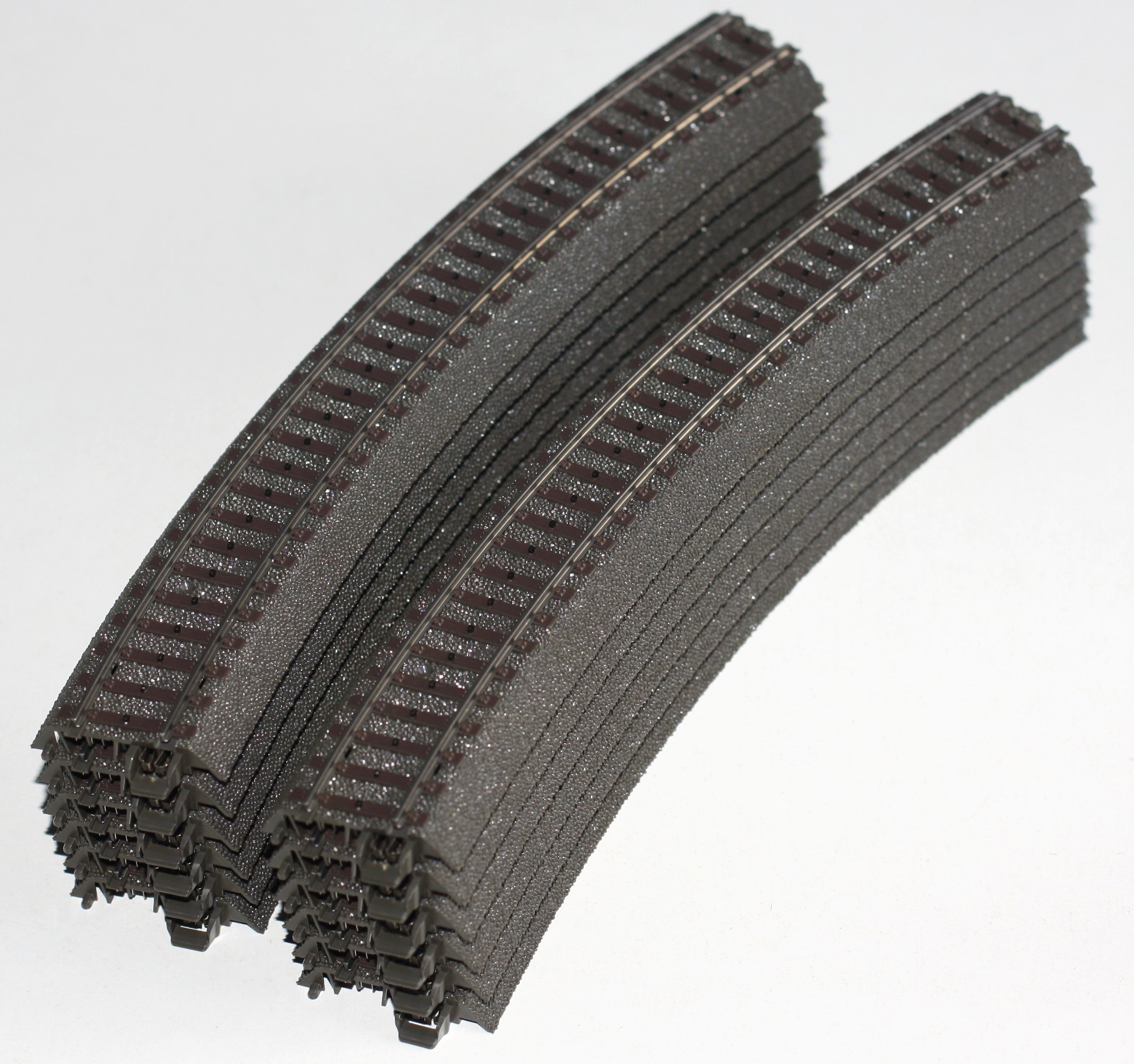 m-rklin-24230-c-gleis-12x-gebogen-parallelkreis-r2-h0 image 1