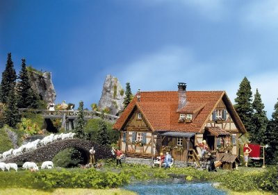 faller-l-ndliches-fachwerkhaus-spur-n-bausatz-213-teile image 8