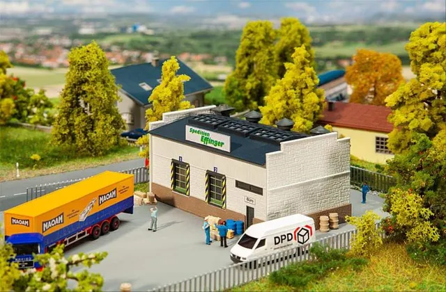 faller-speditionsgeb-ude-spur-n-hobby-programm image 1