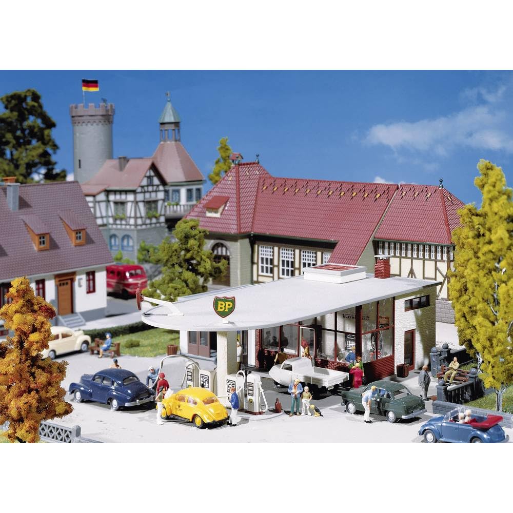 faller-130347-bp-tankstelle-h0-modellbausatz-50er-jahre image 1