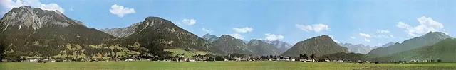 faller-180516-modellhintergrund-oberstdorf-3-teilig image 1