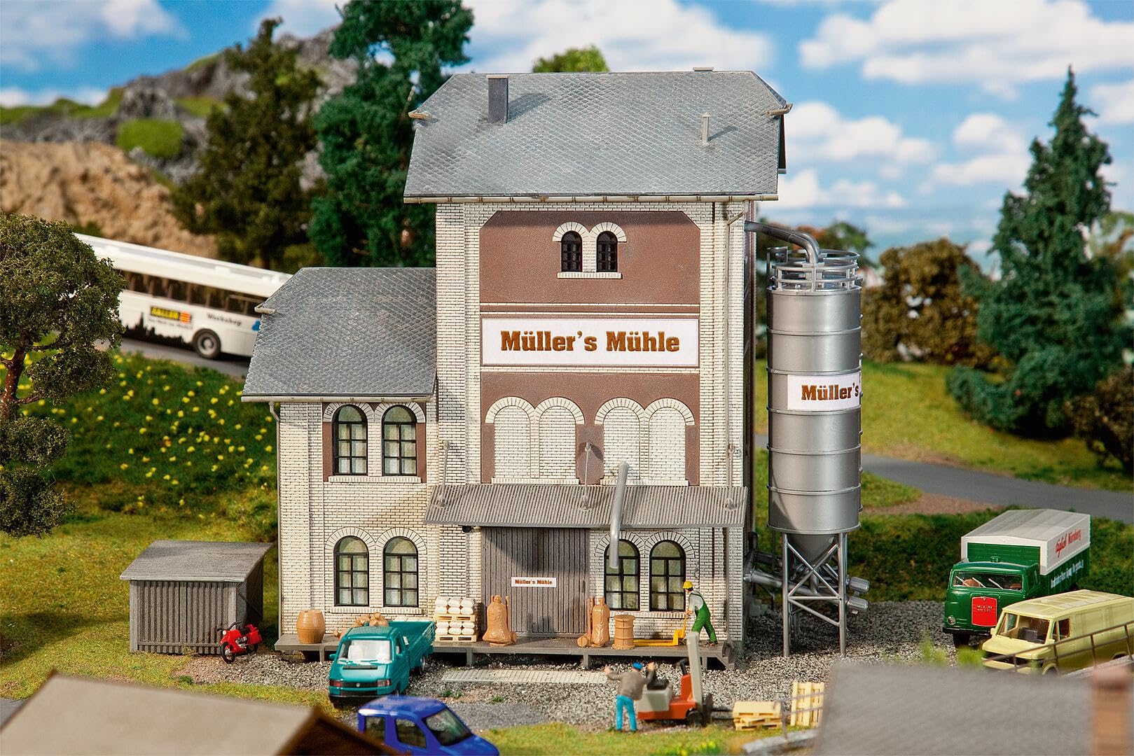 faller-130228-h0-industriem-hle-m-ller-s-m-hle-geb-ude-bausatz image 3