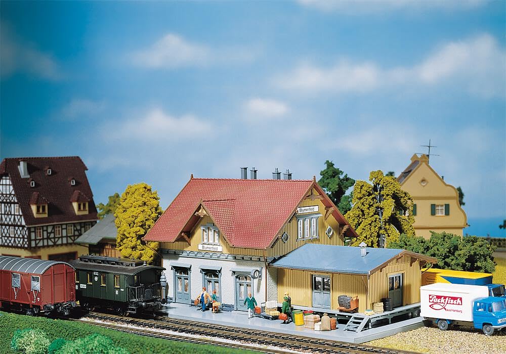 faller-110097-kleinstation-blumenfeld-h0-geb-ude-small image 2