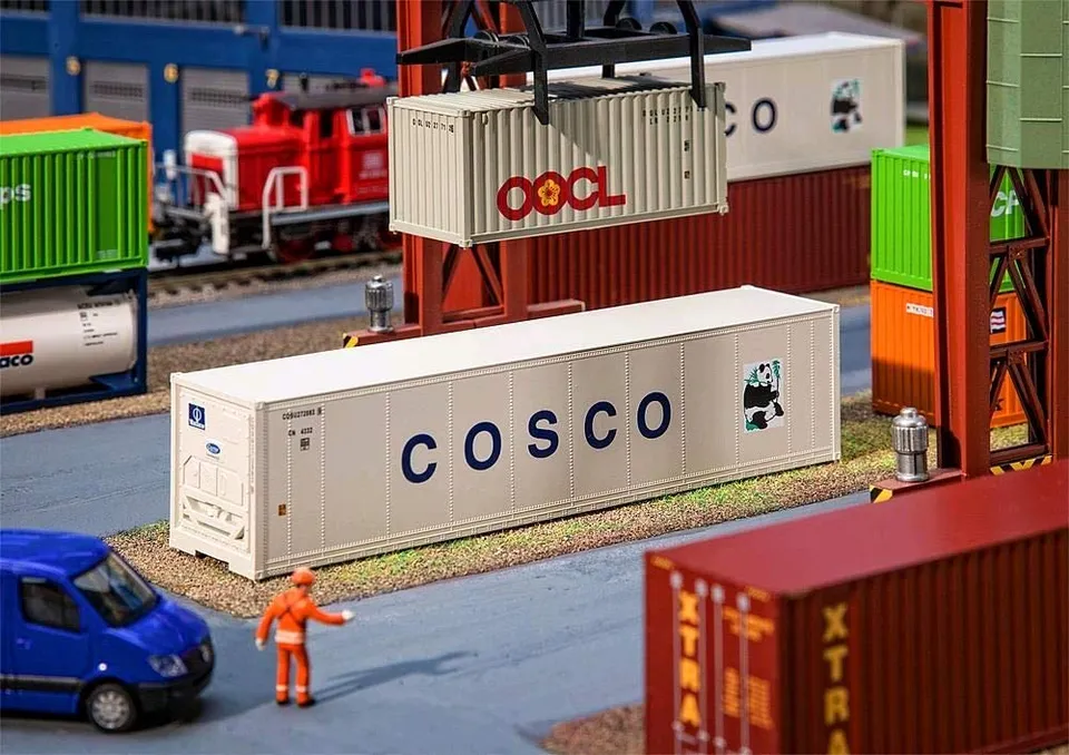 faller-40-hi-cube-k-hlcontainer-cosco-h0-1-87-zubeh-r image 1