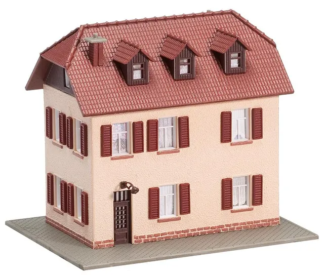 faller-232328-zweist-ckiges-wohnhaus-mit-fensterl-den-spur-n image 1