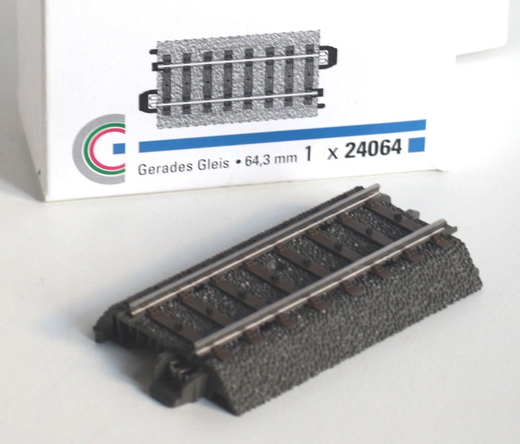 m-rklin-24064-gerades-gleis-64-3-mm-c-gleis-h0 image 1