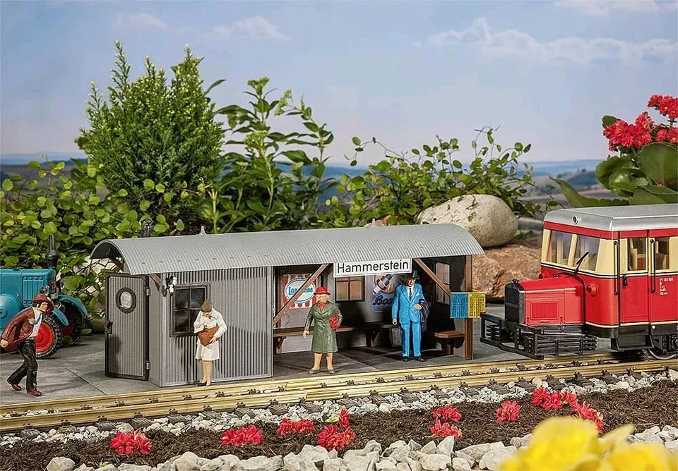 faller-pola-330895-haltepunkt-hammerstein-spur-g-wellblech-bahnhof image 1
