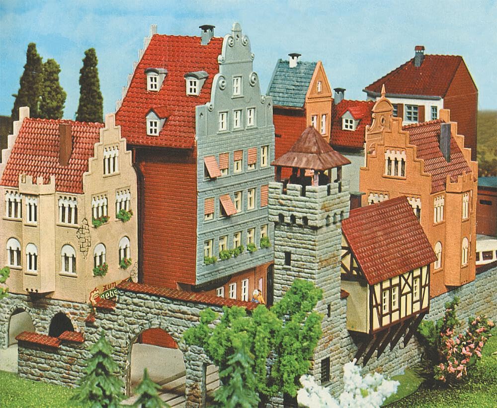 faller-109923-b-923-stadtmauer-spur-h0-klassiker image 2