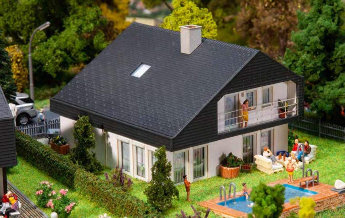 faller-wohnhaus-mit-plattendach-h0-bausatz image 1