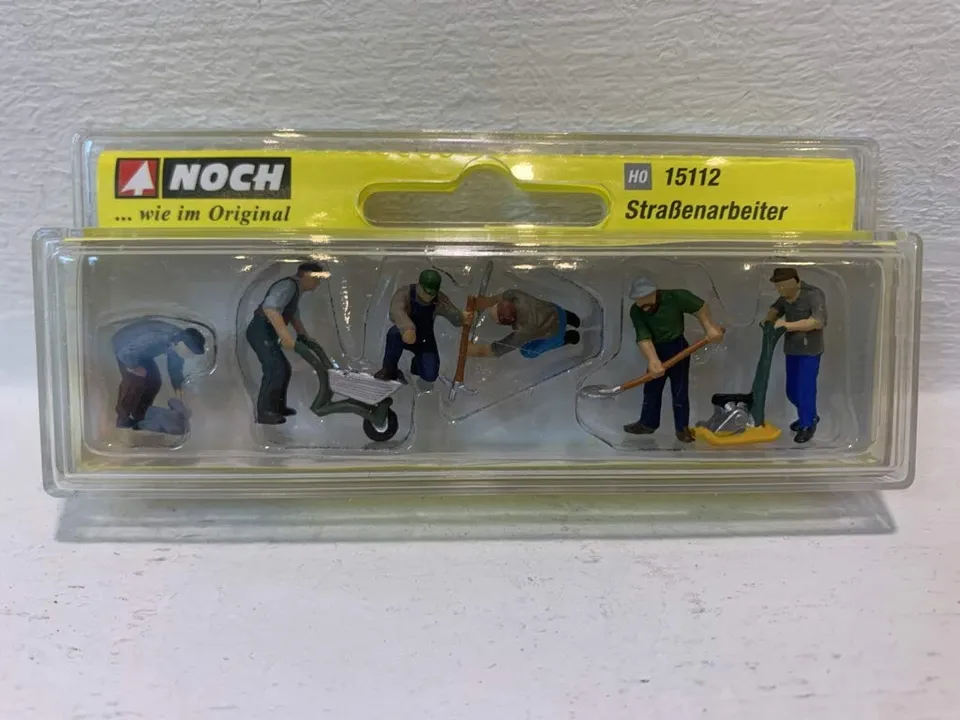 noch-stra-enarbeiter-h0-6-figuren-set image 1