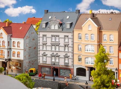 faller-stadthaus-mit-reparaturwerkstatt-spur-h0-bausatz image 4