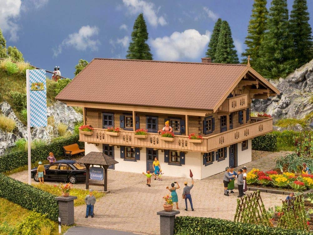 noch-ferienpension-edelwei-spur-n-laser-cut-bausatz image 1