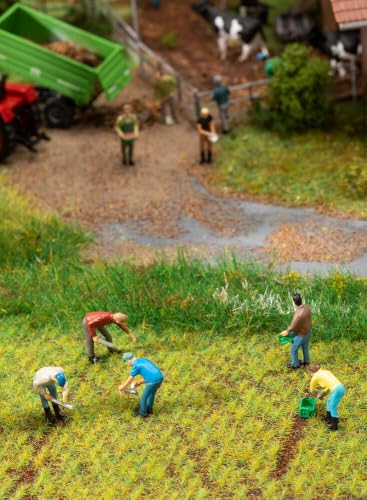 faller-151644-bei-der-ernte-figuren-set image 3