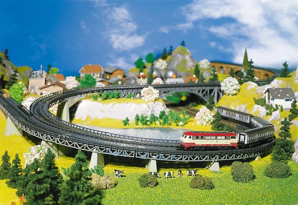 faller-222543-auffahrtsteile-gebogen-r2-spur-n image 1