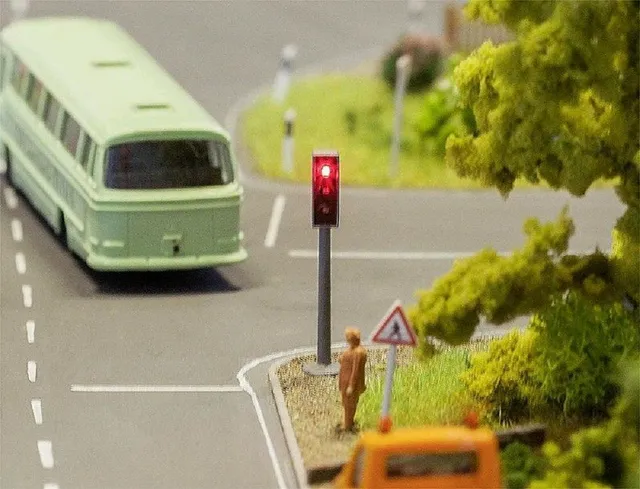 faller-2-led-ampeln-car-system-h0-1-87 image 1