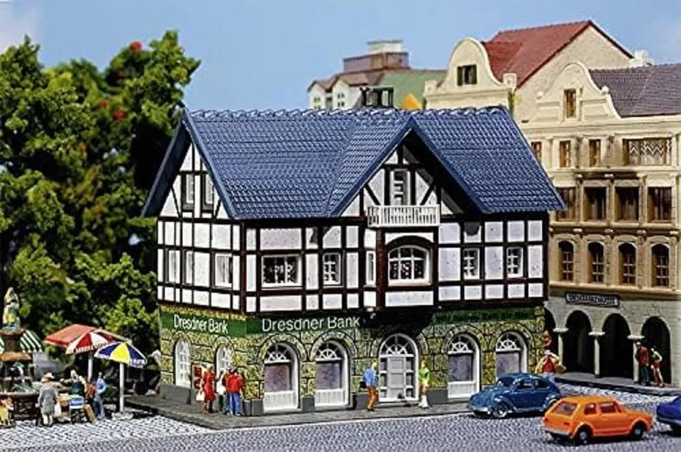 faller-232565-dresdner-bank-filiale-spur-n-bausatz image 1