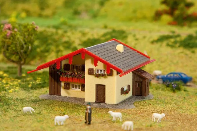faller-berghaus-n-1-160-alpenhaus-bausatz image 1