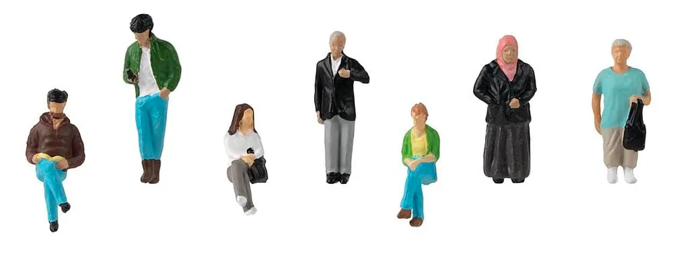 faller-151635-wartende-personen-h0-figuren image 1