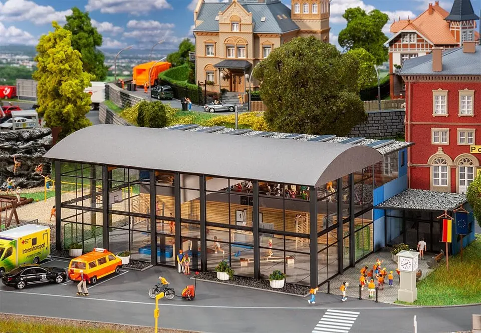 faller-turnhalle-sporthalle-spur-h0-350x235x120-mm image 1