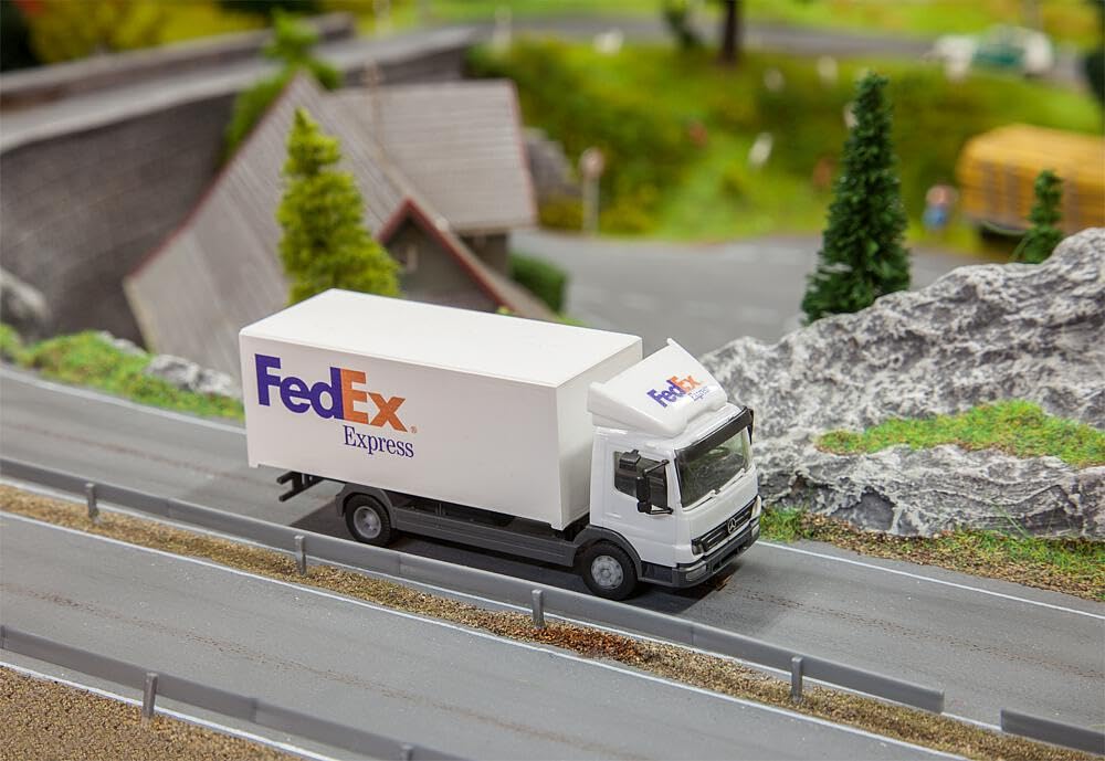 faller-fa-161592-lkw-mb-atego-04-fedex-herpa-car-system image 1