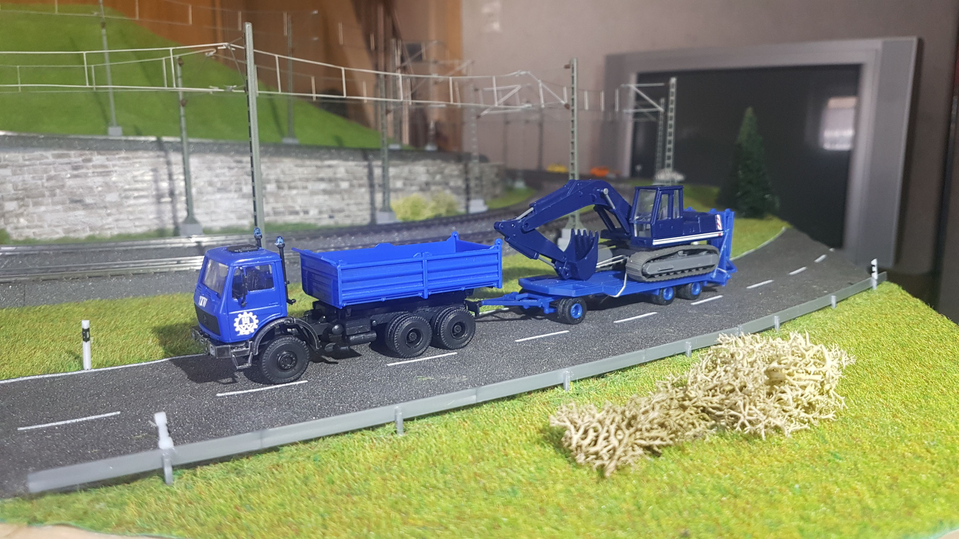 Machen die Straße erst echt