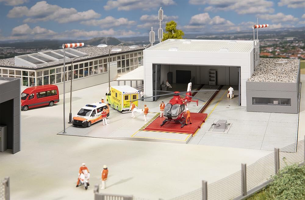 faller-luftrettungswache-mit-ec135-hubschrauber-h0 image 1