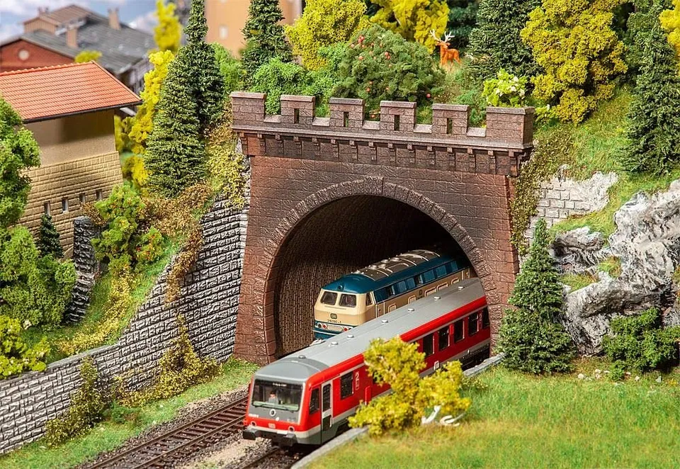 faller-2-tunnelportale-2-gleisig-h0-naturstein image 1