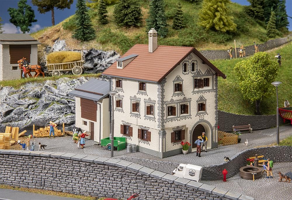 faller-b-ndnerhaus-berg-n-fa130632-bauernhaus-modell image 2