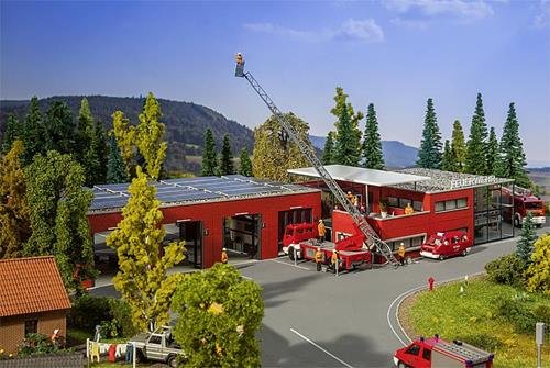 faller-moderne-feuerwache-h0-bausatz-303-teile image 8