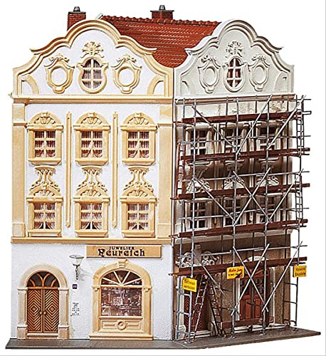 faller-130452-winkel-stadthaus-mit-malerger-st-h0-bausatz image 2