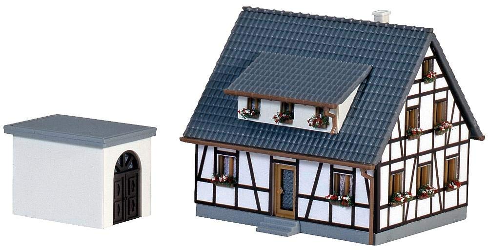 faller-fachwerkhaus-spur-z-modellbausatz image 1
