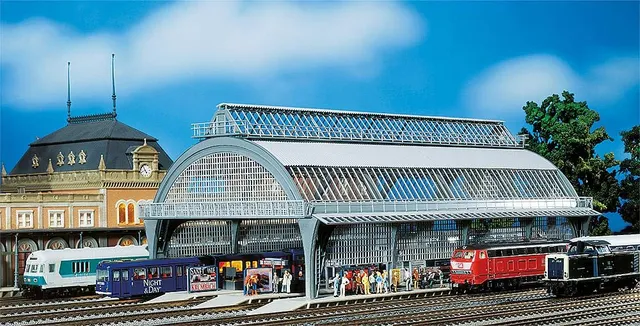 faller-120199-bahnsteighalle-geb-ude-h0 image 1
