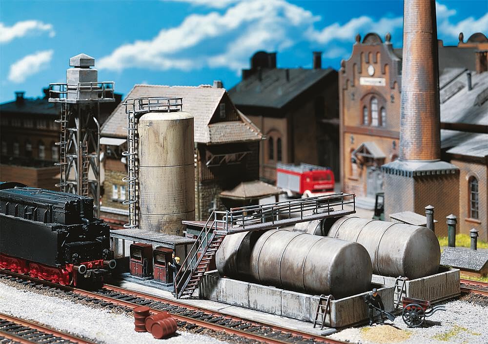 faller-120157-llager-mit-dieseltankstelle-und-lkran-geb-udebausatz-spur-h0 image 2