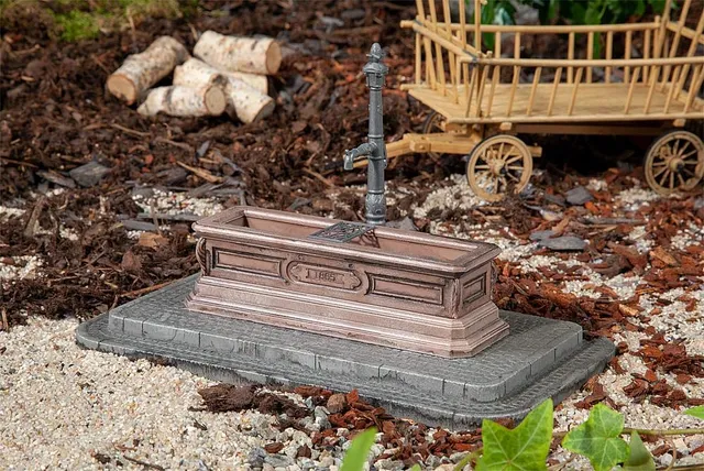 faller-pola-dorfbrunnen-g-zierbrunnen-modell image 1